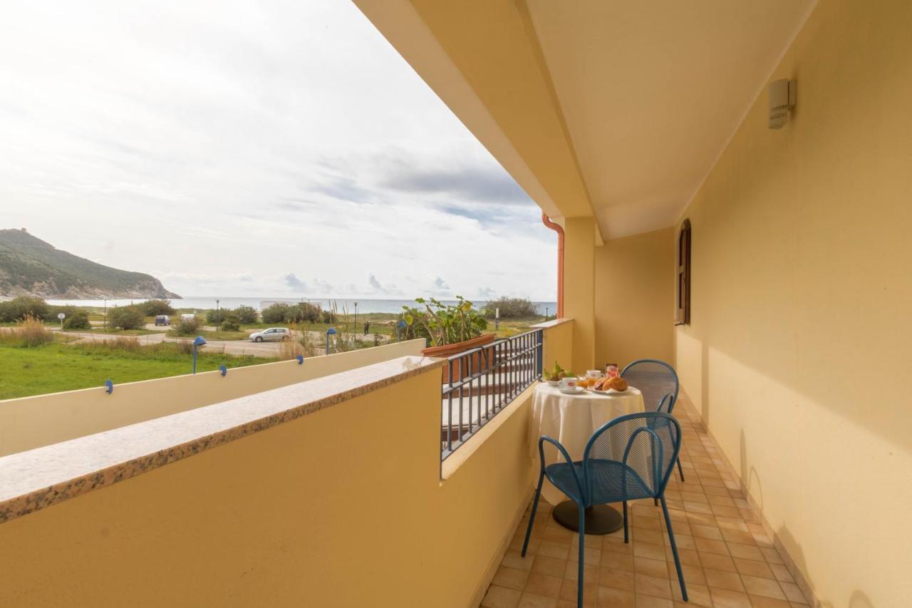סולאנאס Hotel Villa Del Mare Solanas מראה חיצוני תמונה