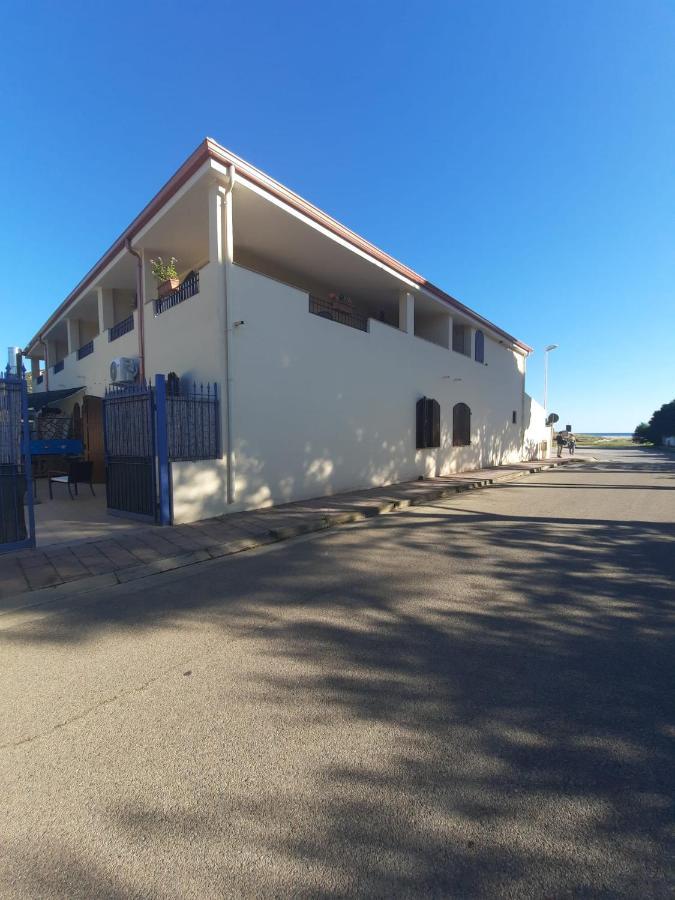 סולאנאס Hotel Villa Del Mare Solanas מראה חיצוני תמונה